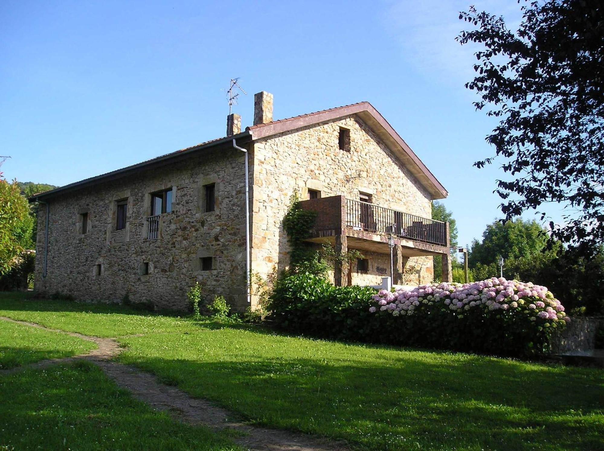Casa Bezales En Ampuero Cantabria Exterior foto